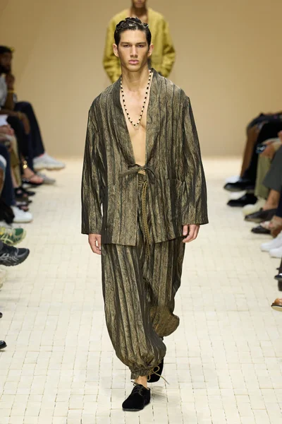 Look 71